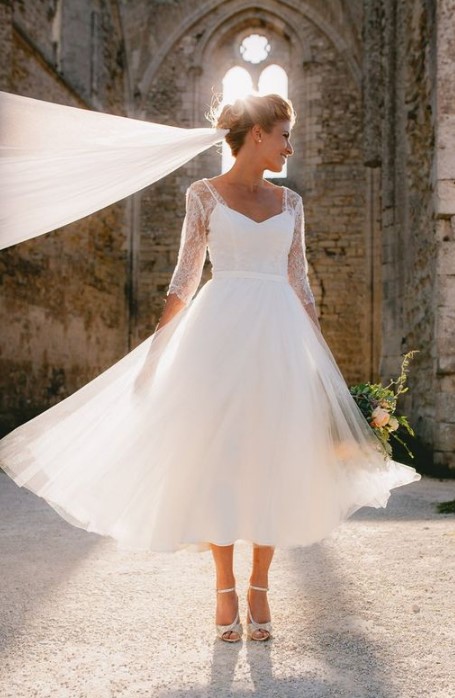 Свадебное платье миди: преимущества и недостатки. Фото 15