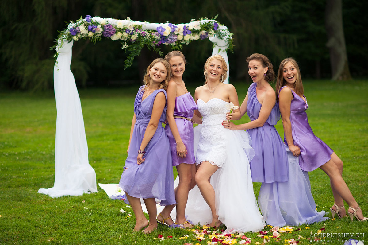 Как выбрать платье для подружек невесты. Фото 14
