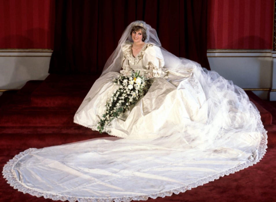 Свадебные платья в стиле 80-х годов. Фото 6