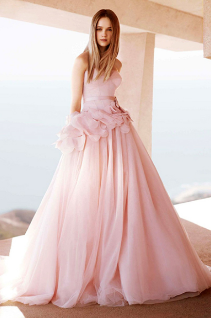 Свадебные платья розового цвета 2023. Фото 5
