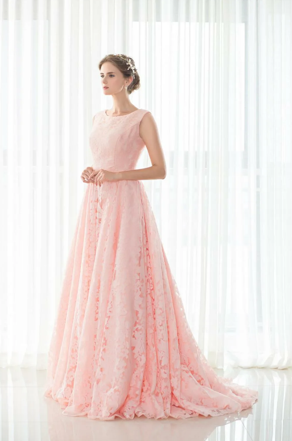 Свадебные платья розового цвета 2023. Фото 18