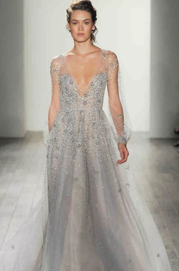 Серебряное свадебное платье 2023. Фото 8