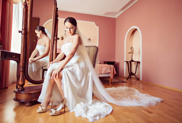 Как отпарить свадебное платье в домашних условиях. Фото 17