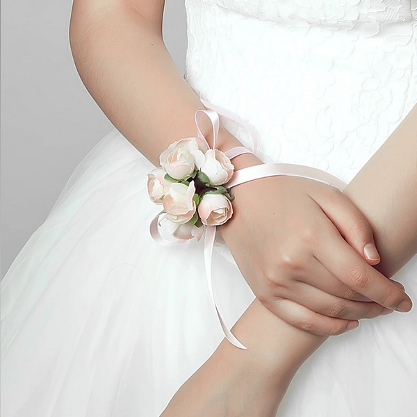 Как ухаживать за кожей рук перед свадьбой. Фото 15