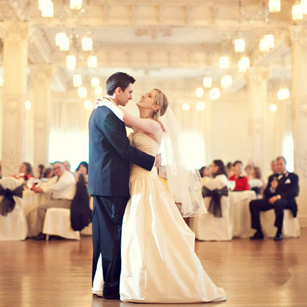 Свадебный танец молодоженов: топ-7 самых популярных стилей. Фото 1
