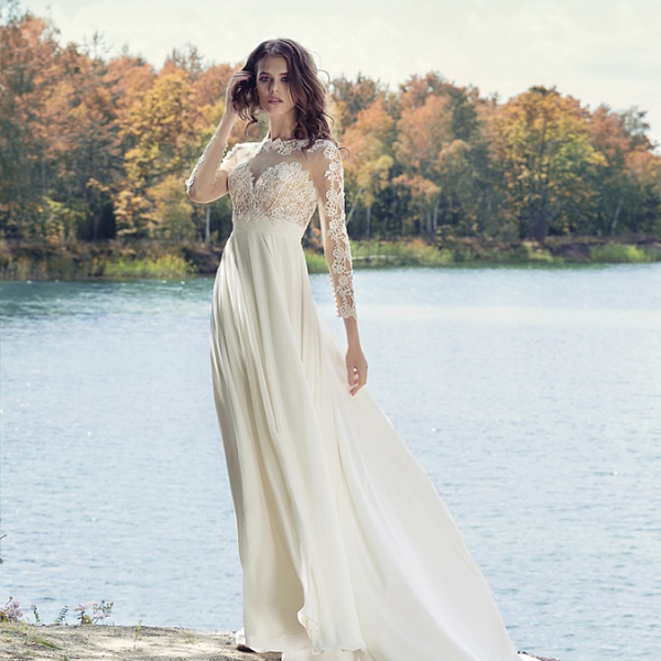 Платье невесты со шлейфом – изумительный наряд для настоящей королевы. Фото 11