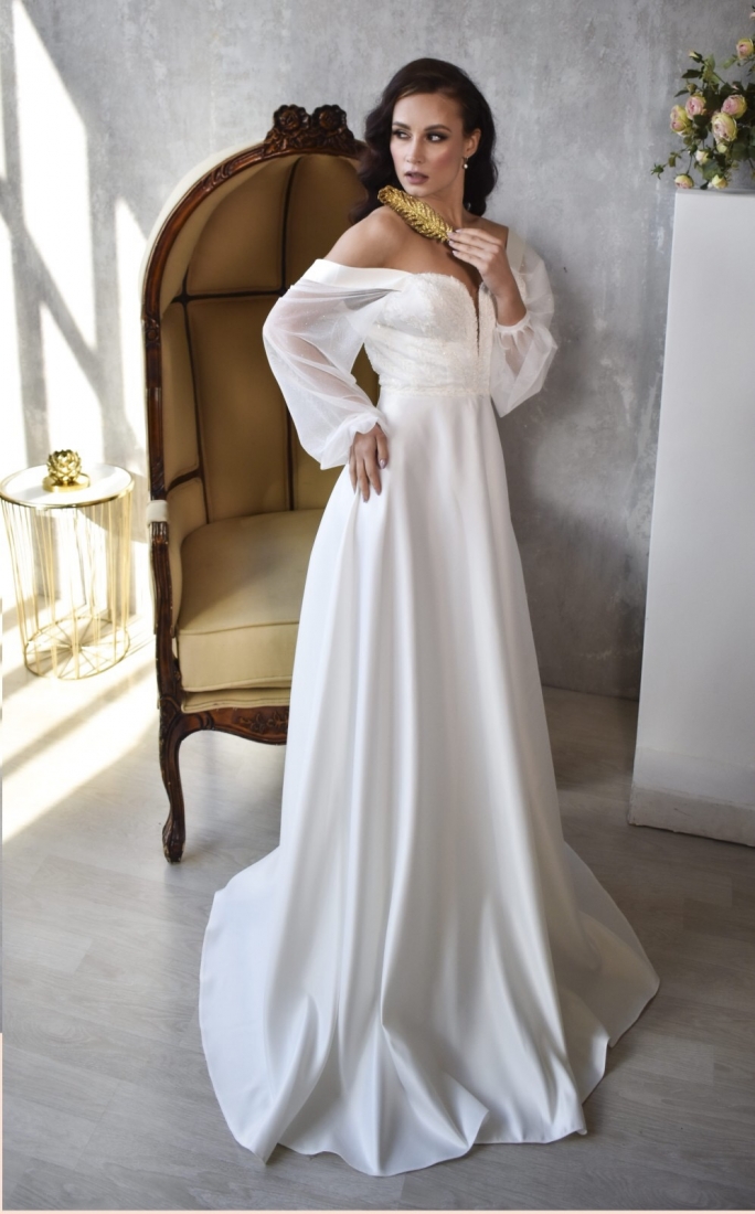 Свадебное платье Miranda а-силуэт (принцесса) айвори, из атласа, длинное, в пол, пышное, подходит беременным, фото, коллекция 2022