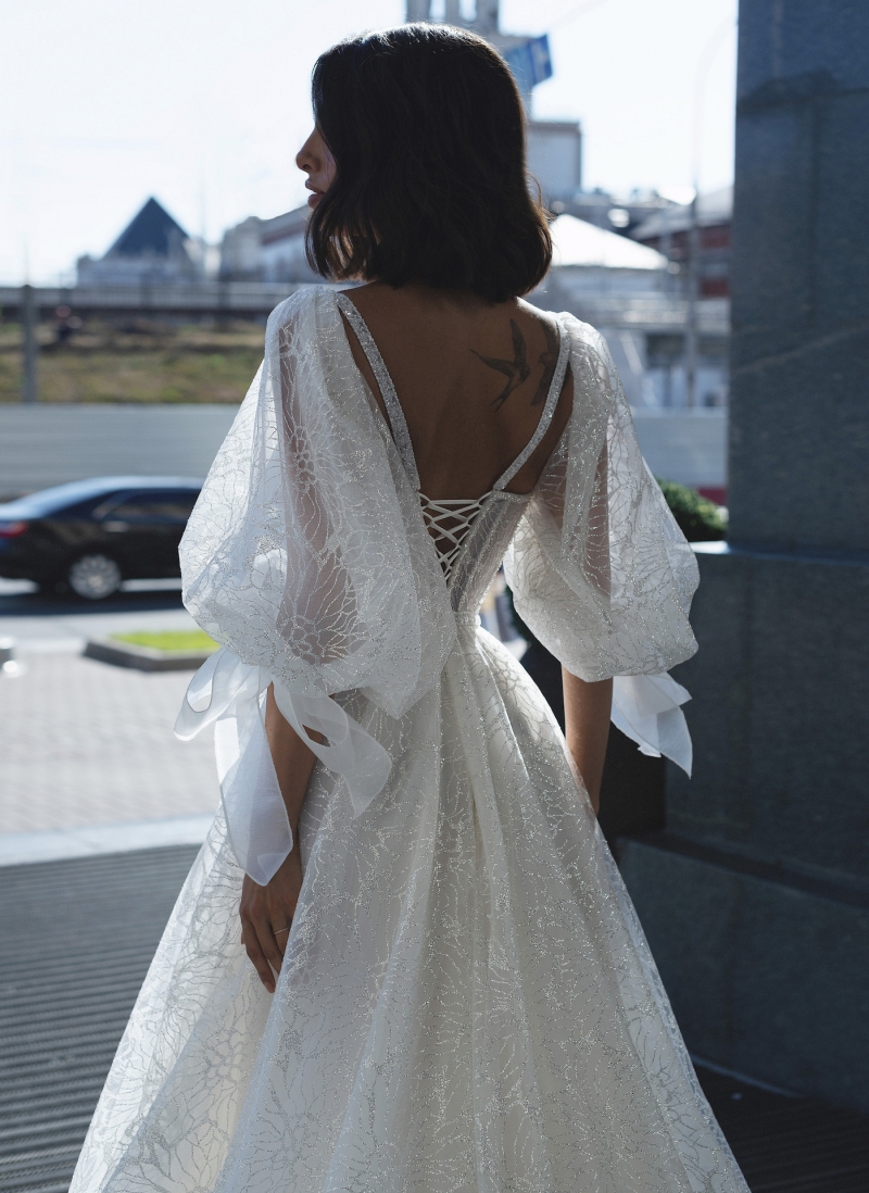 Свадебное платье Alessandra а-силуэт (принцесса) айвори, из фатина, закрытое, длинное, в пол, пышное, подходит беременным, фото, коллекция 2022