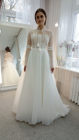 Свадебное платье Бохо с накидкой купить в Минске