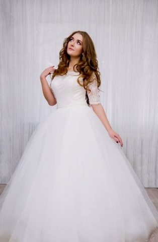 Пышное свадебное платье  размер 42-44-46 купить в Минске
