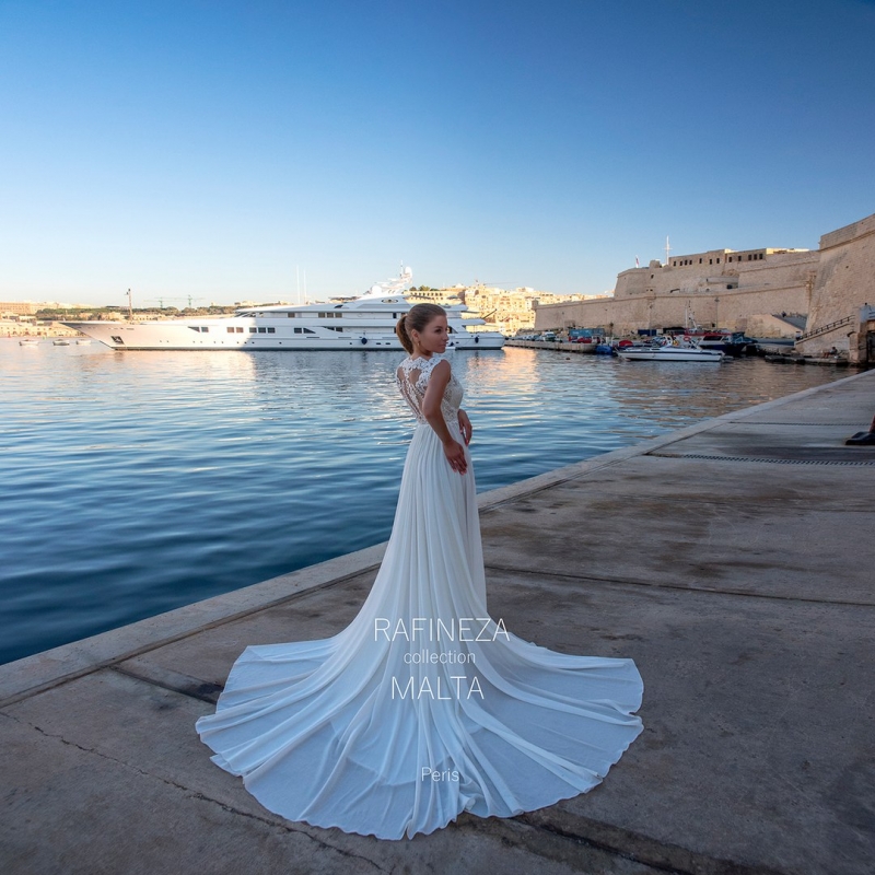 Свадебное платье Peris прямое айвори, фото, коллекция 2020