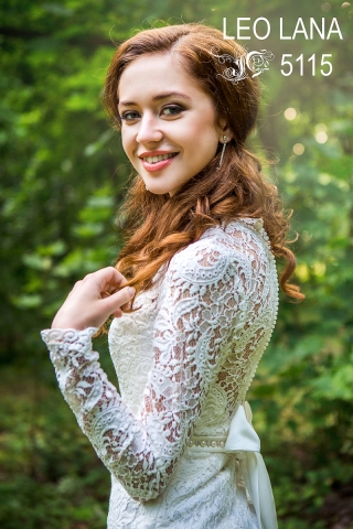 закрытое кружевное свадебное платье с рукавами купить в Минске