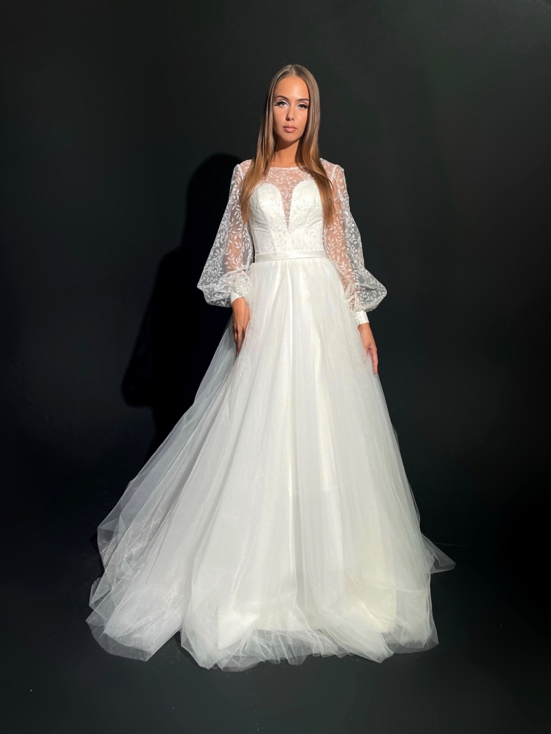 Закрытое свадебное платье с блеском а-силуэт (принцесса) белое, из фатина, закрытое, длинное, в пол, подходит беременным, большого размера, фото, коллекция 2023