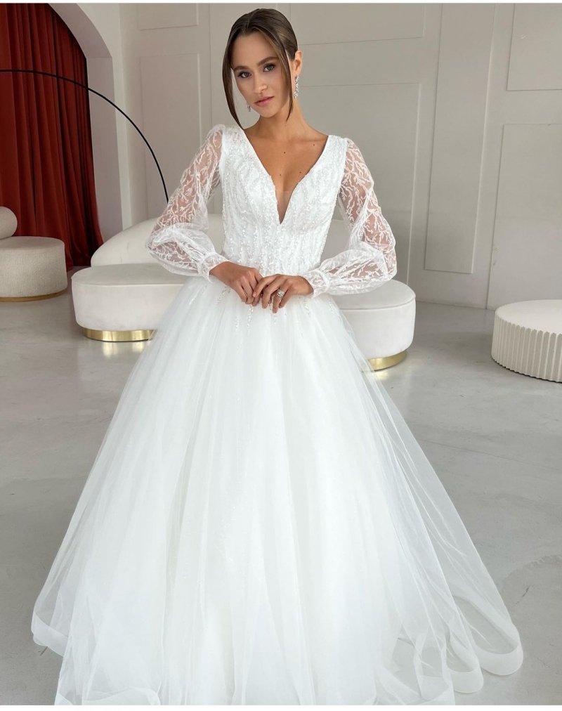 Свадебное платье Милена бальное (пышное) айвори, из фатина, длинное, в пол, большого размера, фото, коллекция 2024