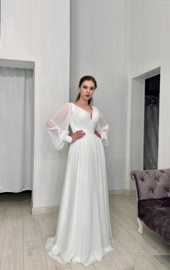 Свадебное платье Лати прямое белое, длинное, в пол, большого размера, фото, коллекция 2024