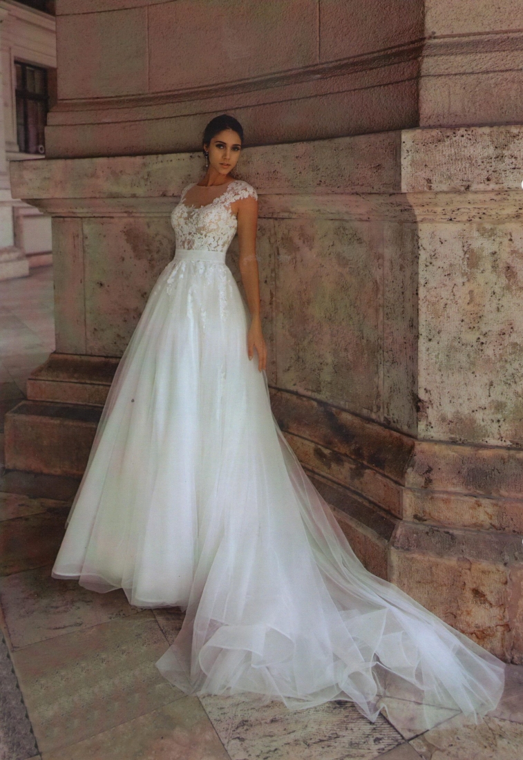 Свадебное платье 2024 а-силуэт (принцесса) айвори, закрытое, длинное, большого размера, фото, коллекция 2020