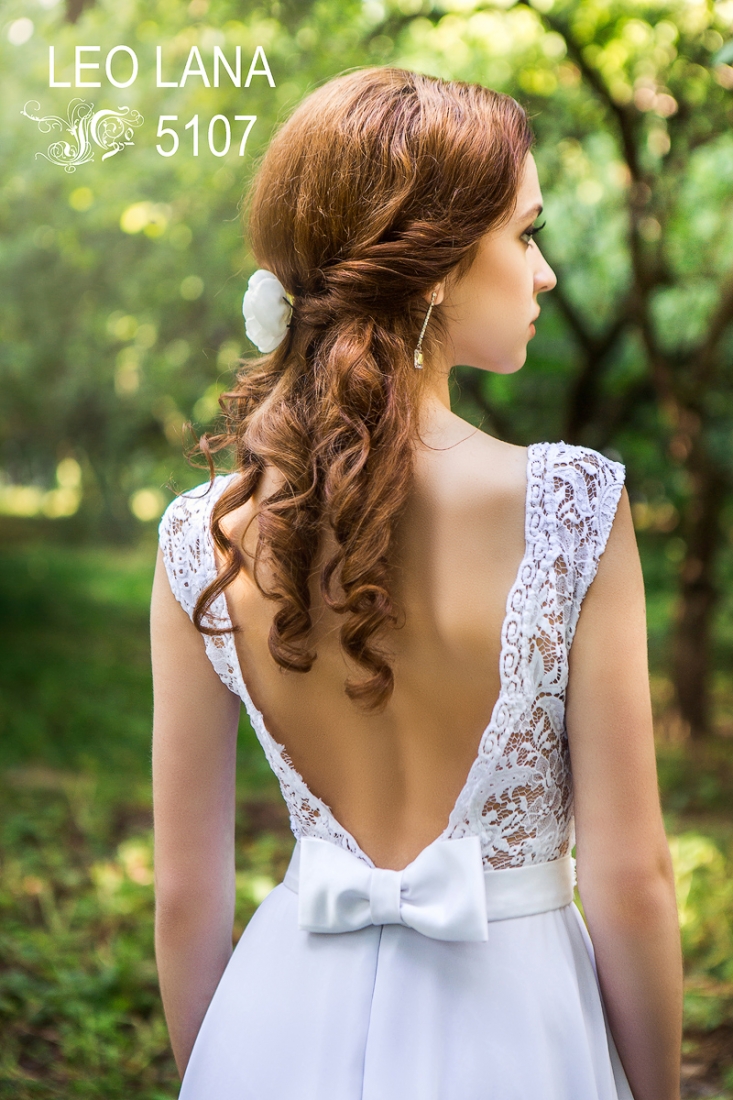 нежное свадебное платье с красивой кружевной спинкой прямое айвори, фото, коллекция 2015