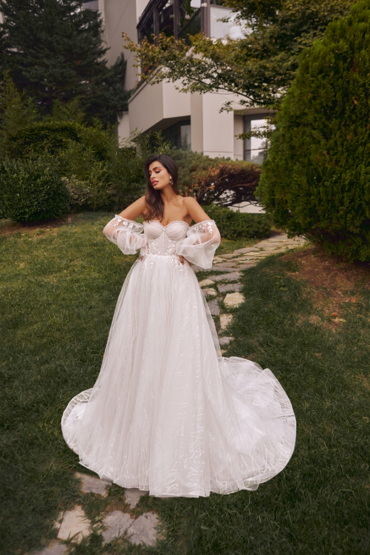 Свадебное платье Avalon а-силуэт (принцесса) белое, из фатина, фото, коллекция 2021