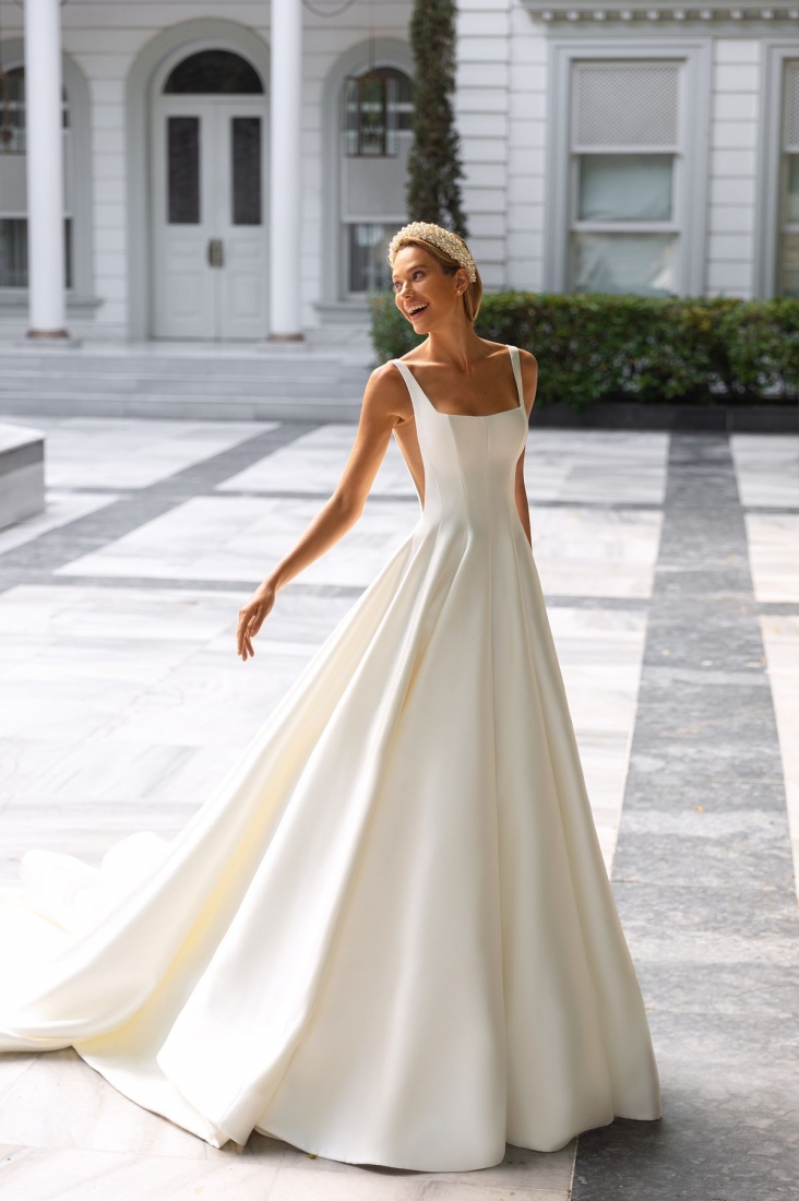Свадебное платье Alysee а-силуэт (принцесса) айвори, из атласа, длинное, в пол, пышное, фото, коллекция 2022