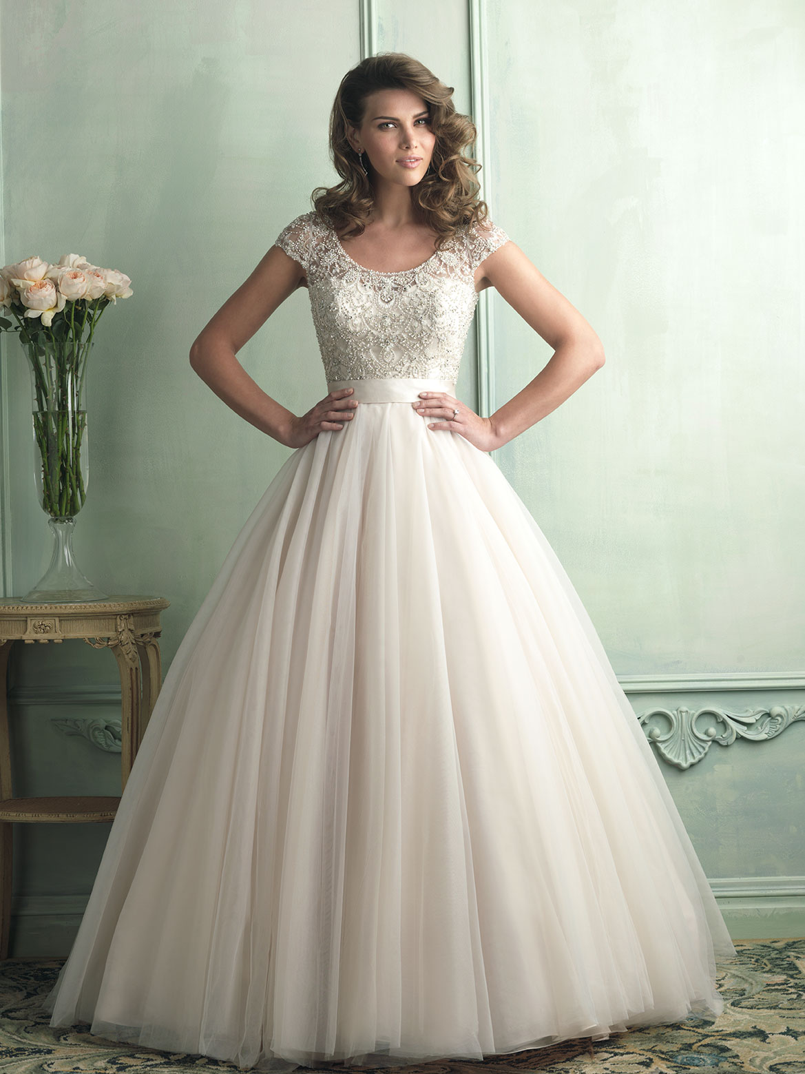 Аллюр Брайдал платье свадебное айвори 2013-2014 года